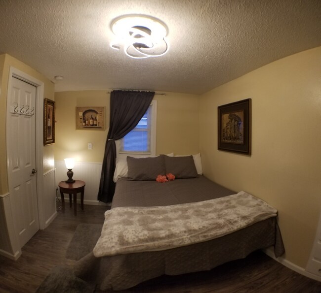 property at 1305 N Superior Ave