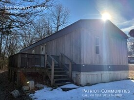 140 Bonner Cir in Mena, AR - Building Photo