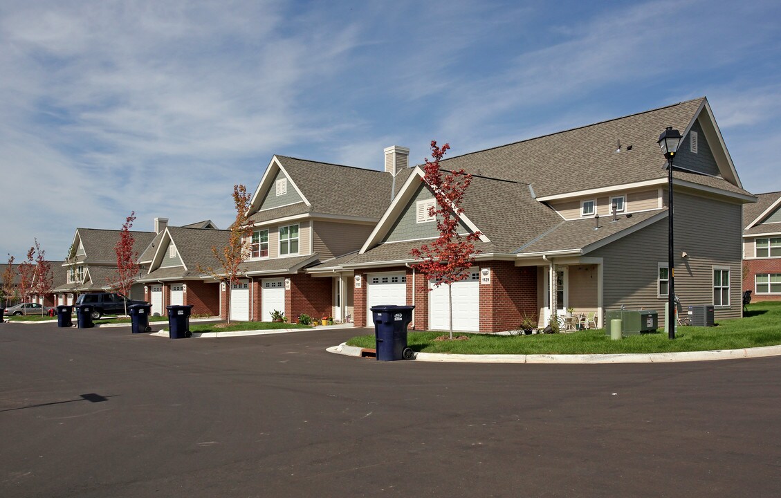 Northwood Townhomes in Eagan, MN - Foto de edificio