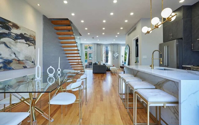 1150 Lafayette Ave