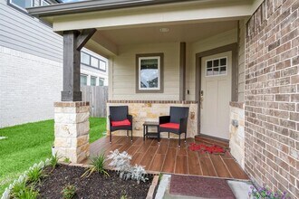 4318 Wyanngate Dr in Spring, TX - Building Photo - Building Photo