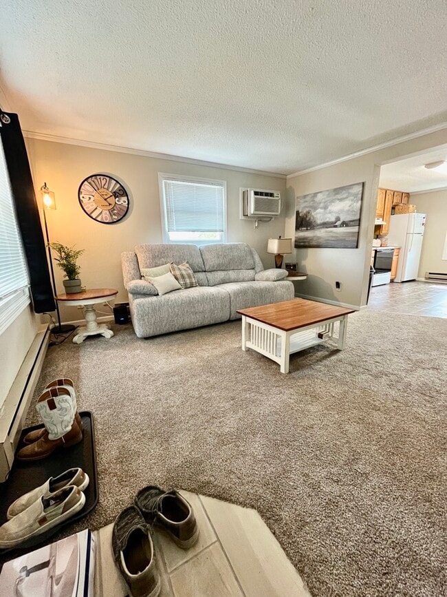 9 Madison Ave NW, Unit 3