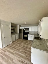 1107 Becky Ln in Ozark, MO - Building Photo - Building Photo