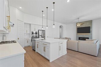 1054 Canterbury Lane in Forney, TX - Building Photo - Building Photo
