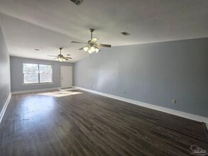 914 Rentz Ave in Pensacola, FL - Building Photo - Building Photo