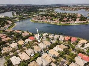 10773 NW 69th Ter in Doral, FL - Building Photo - Building Photo