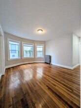 98 Hudson St, Unit 1 in Somerville, MA - Building Photo - Building Photo