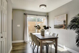 5997 Bamford Dr in Sacramento, CA - Building Photo - Building Photo