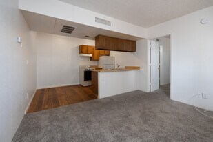 Falcon Court Apartments in Sierra Vista, AZ - Building Photo