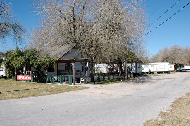 Gulf Coast Mobile Home