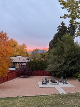 2711 S Pierce St in Denver, CO - Foto de edificio - Building Photo