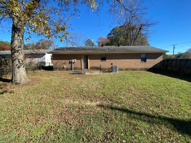 1 Robbye Ln in Searcy, AR - Building Photo - Building Photo