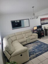 8360 NW 103rd St in Hialeah Gardens, FL - Building Photo - Building Photo