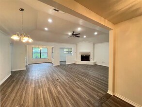 1000 Maykus Ct in Irving, TX - Building Photo - Building Photo