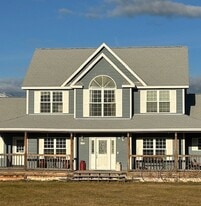 2261 Poppy Ln in Corvallis, MT - Building Photo