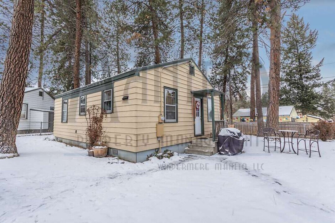 3314 W South Loop Ave in Spokane, WA - Building Photo