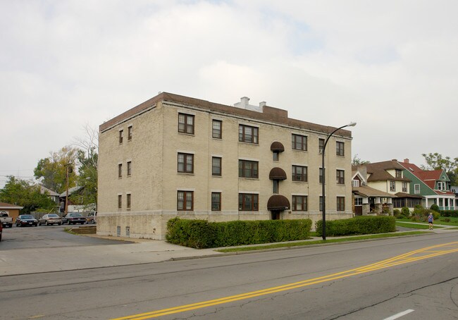 272 Colvin Ave in Buffalo, NY - Foto de edificio - Building Photo