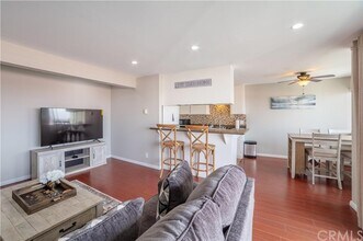 1720 Ardmore Ave-Unit -323 in Hermosa Beach, CA - Building Photo - Building Photo