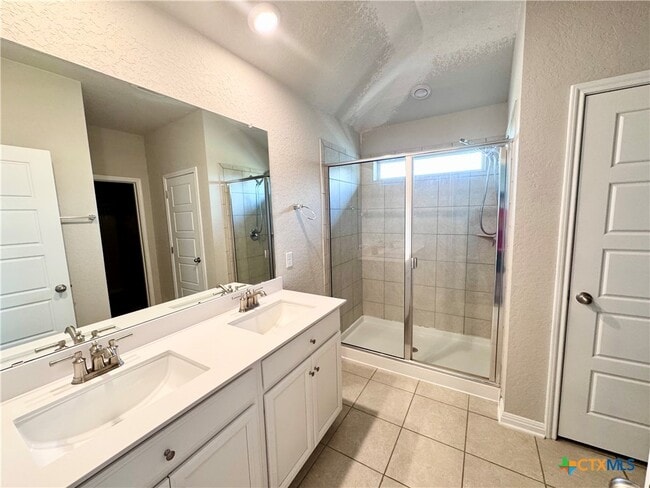 property at 1230 William Crst