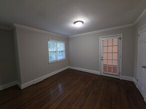 4134 Sheridan Dr in Charlotte, NC - Building Photo - Building Photo