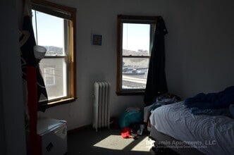 10 Parker Hill Ave, Unit 1 in Boston, MA - Foto de edificio - Building Photo