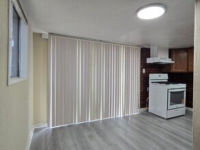 15086 Woodard Rd, Unit 3 in San Jose, CA - Building Photo - Building Photo