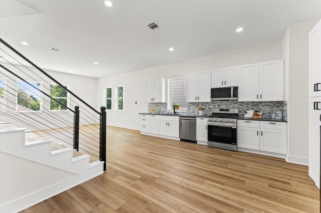 891 Lucky St in Houston, TX - Building Photo - Building Photo