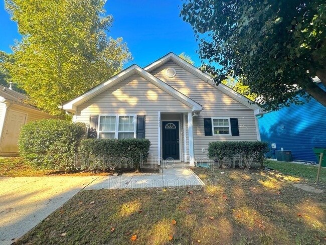1463 Hidden Stream Ct in Charlotte, NC - Building Photo - Building Photo