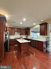 43376 Barnstead Dr in Ashburn, VA - Building Photo - Building Photo