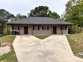 5640 Mounthill Ct in Theodore, AL - Building Photo
