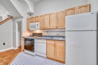 2348 Eutaw Pl photo'