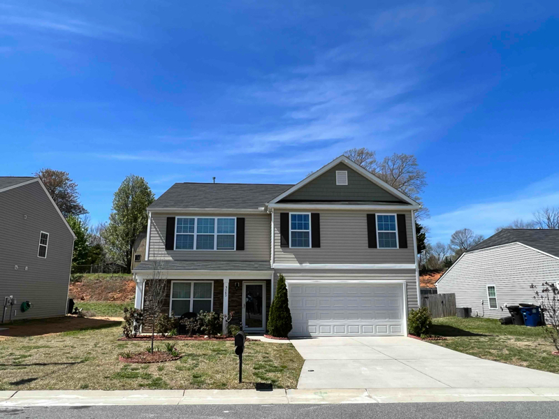 3265 Scarlet Sage Ln in Winston-Salem, NC - Building Photo