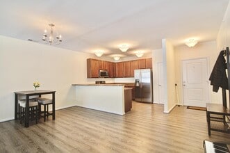 4316 Colindale Rd in Chesapeake, VA - Building Photo - Building Photo