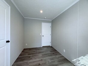 52780 S Zacharias Ct in Chesterfield, MI - Building Photo - Building Photo