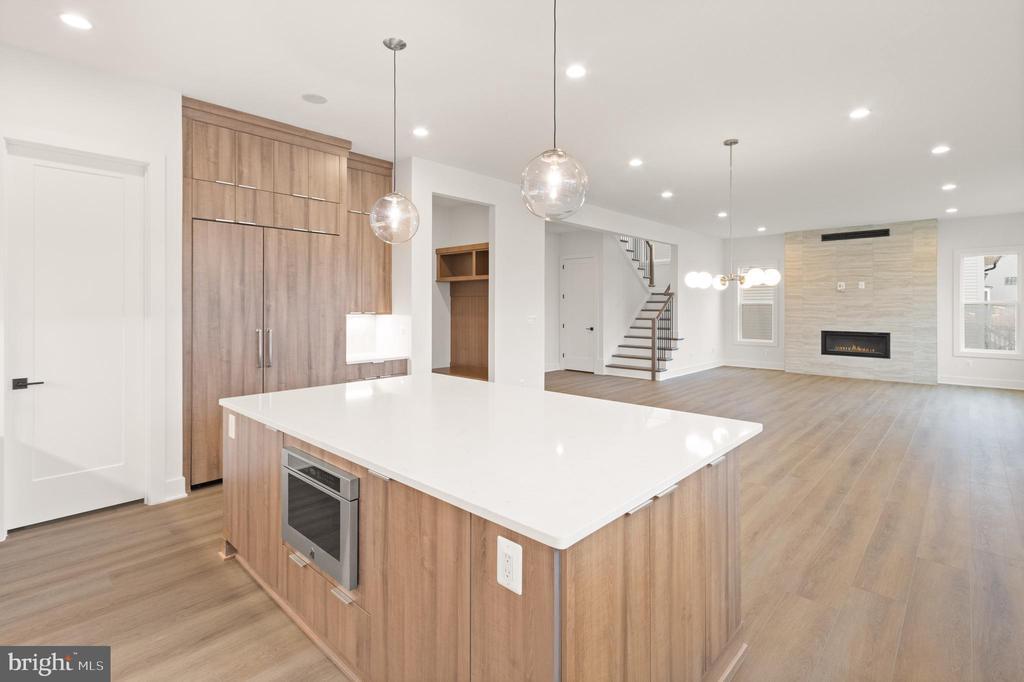 849 N Manchester St in Arlington, VA - Building Photo