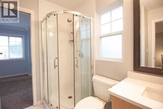 5931 Williams Rd in Richmond, BC - Building Photo - Building Photo