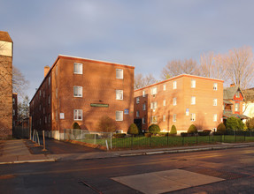 Garden Hill Apartments in Hartford, CT - Building Photo - Building Photo