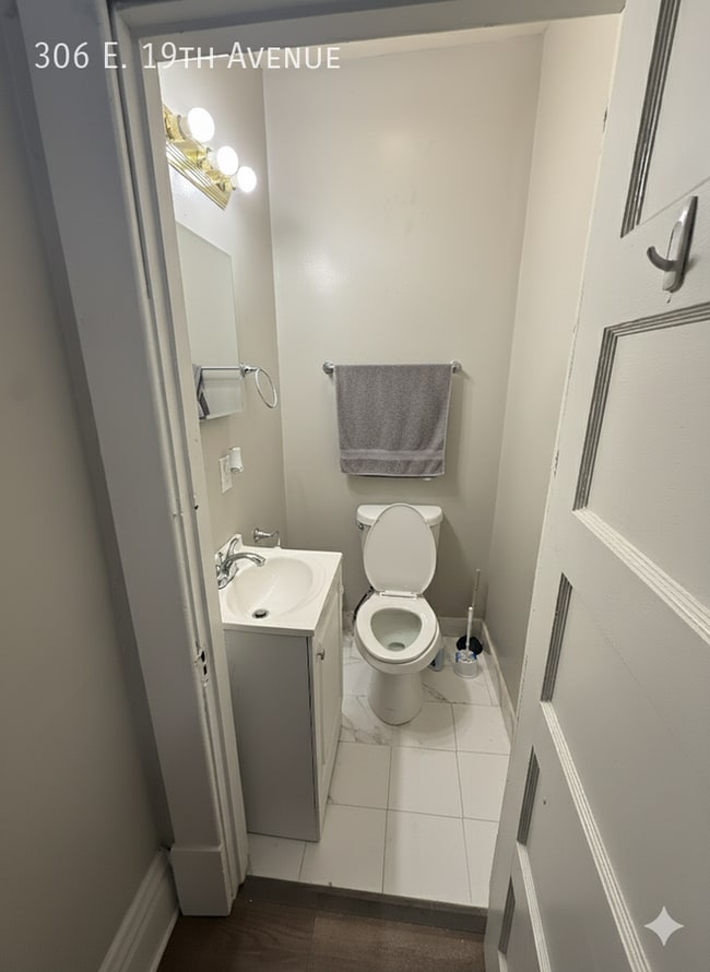 306 E 19th Ave in Columbus, OH - Building Photo - Building Photo