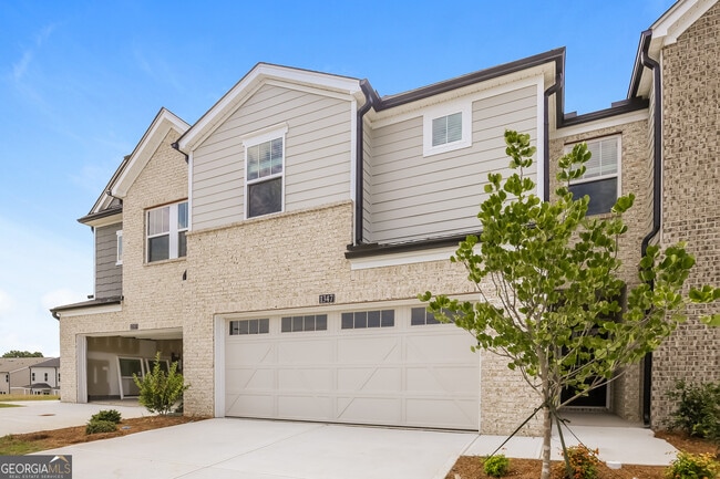 property at 1347 Sunny Lk Dr