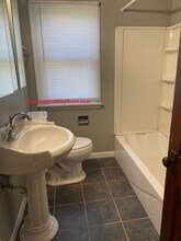 642 Sherman Ave in Waterloo, IA - Building Photo - Building Photo