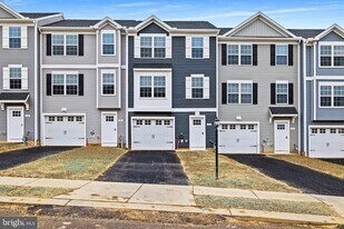 0 H St, Unit AA-318 in Carlisle, PA - Building Photo