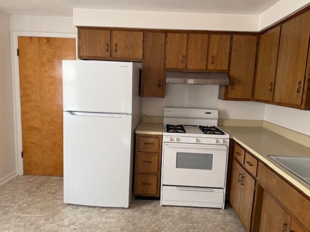 4222 Mellen Dr in Anderson, IN - Foto de edificio - Building Photo