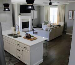 1319 Park St in Lowell, AR - Building Photo - Building Photo