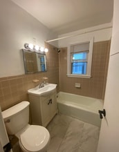 98 Winthrop Shore Dr in Winthrop, MA - Building Photo - Building Photo