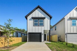 2406 Scott St in Dallas, TX - Building Photo