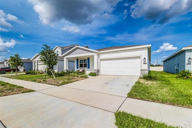 1121 Deepwater Cir in Eagle Lake, FL - Building Photo - Building Photo