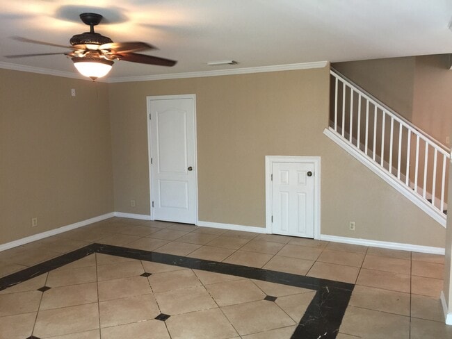 10318 Wilderness Gap in San Antonio, TX - Building Photo - Building Photo