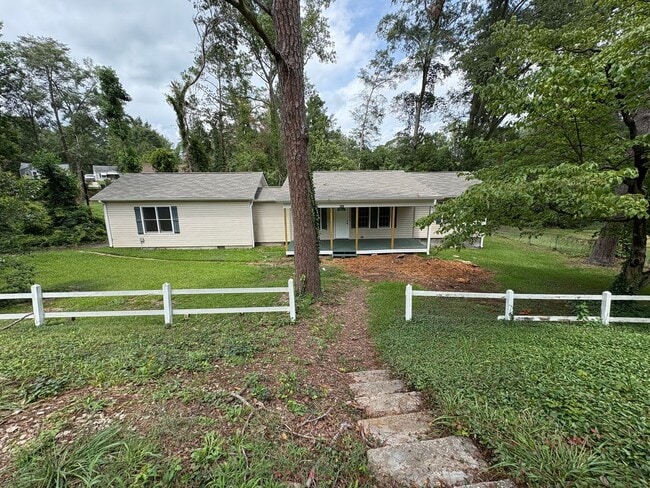 124 E Crescent Rd