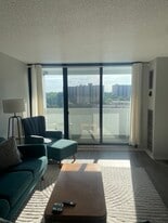 5911 Edsall Rd, Unit PH 02 Master in Alexandria, VA - Building Photo