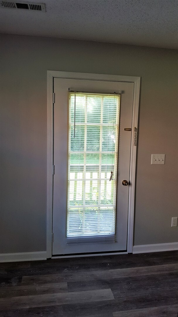 1613 Hamilton Ave in Murray, KY - Building Photo - Building Photo